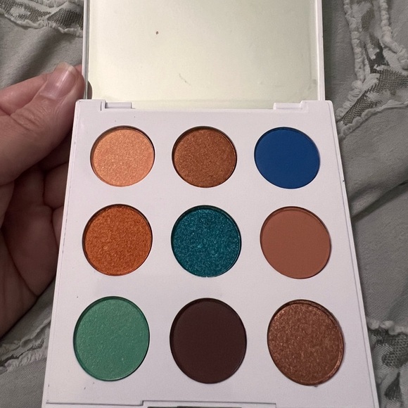 Colourpop Mar eyeshadow palette - Picture 1 of 3